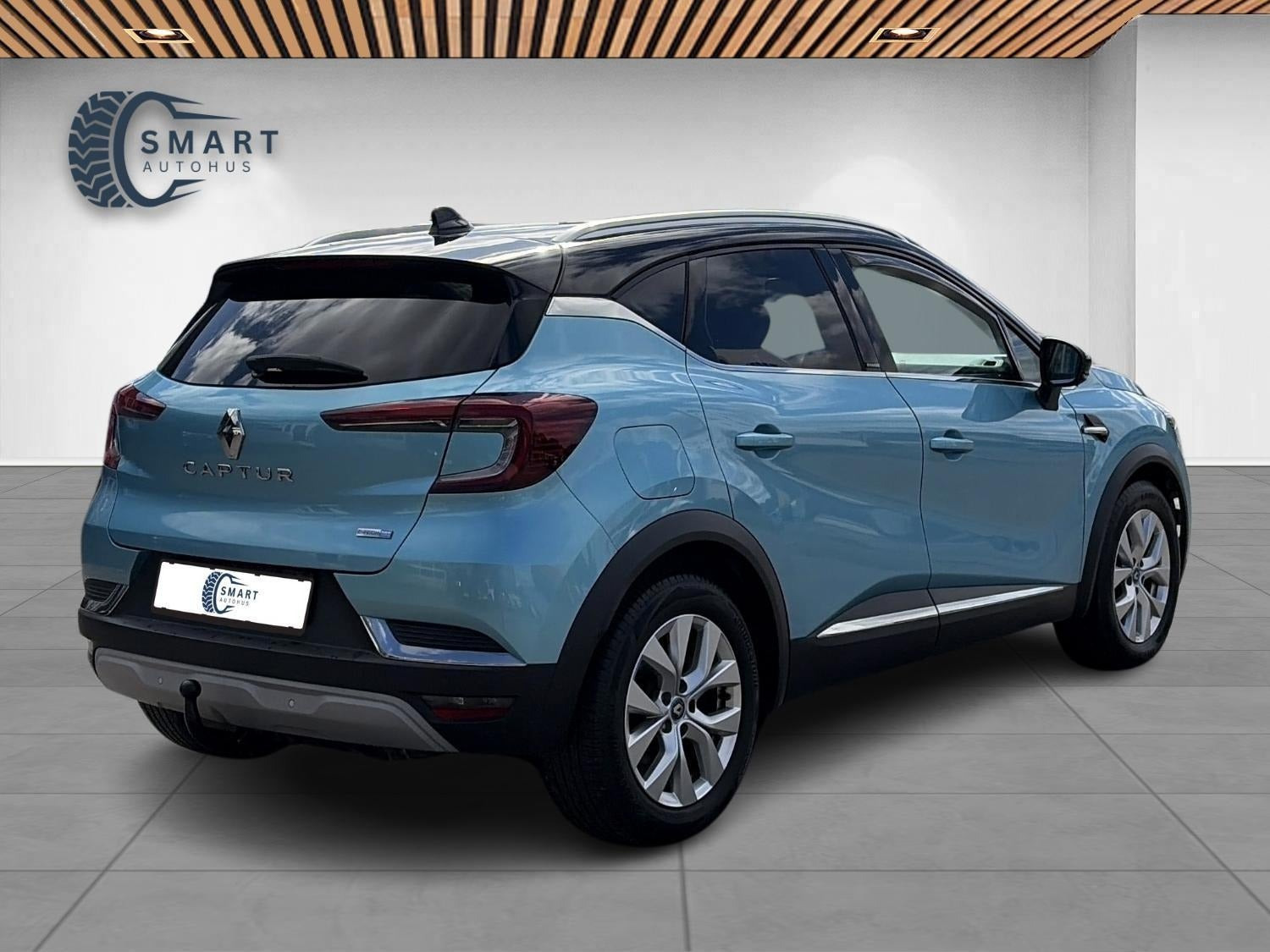 Blå Renault Captur fra 2020
