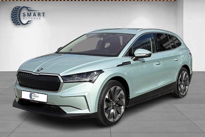 Grå Skoda Enyaq fra 2021