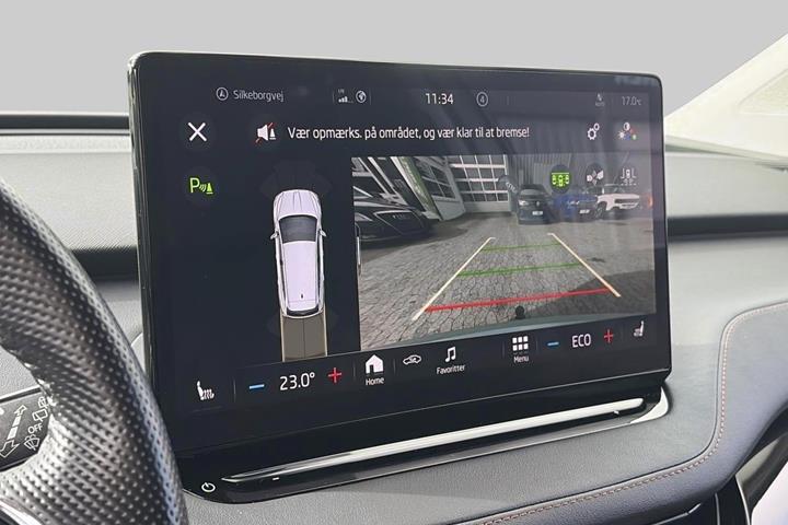Grå Skoda Enyaq fra 2021
