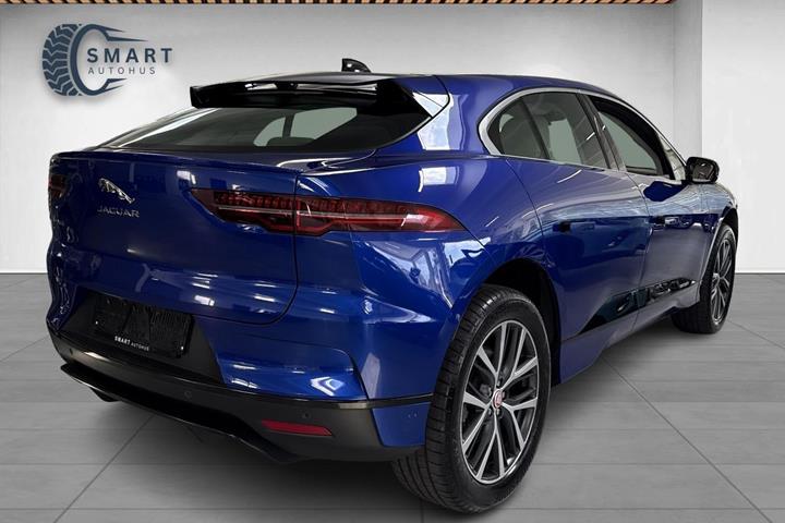 Blå Jaguar I-Pace fra 2020