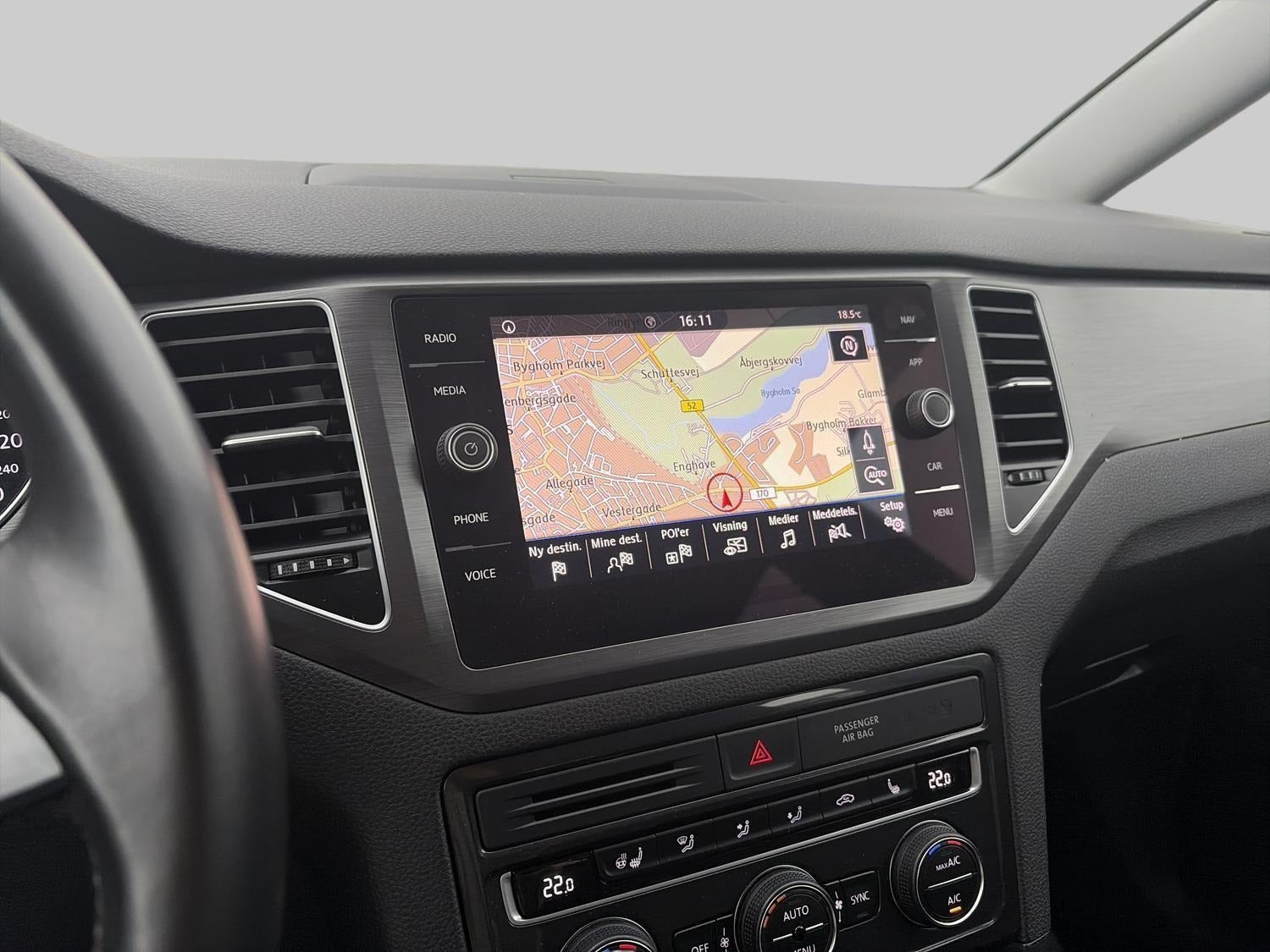 Blå VW Golf Sportsvan fra 2020