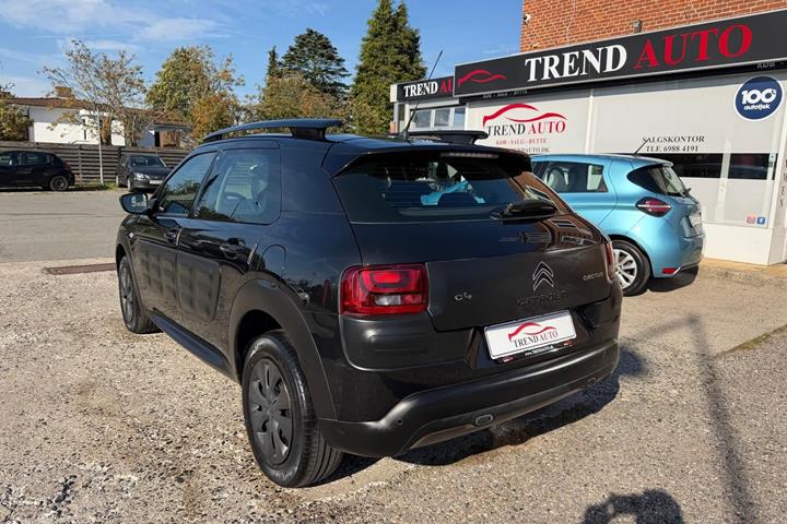 Sort Citroën C4 Cactus fra 2017