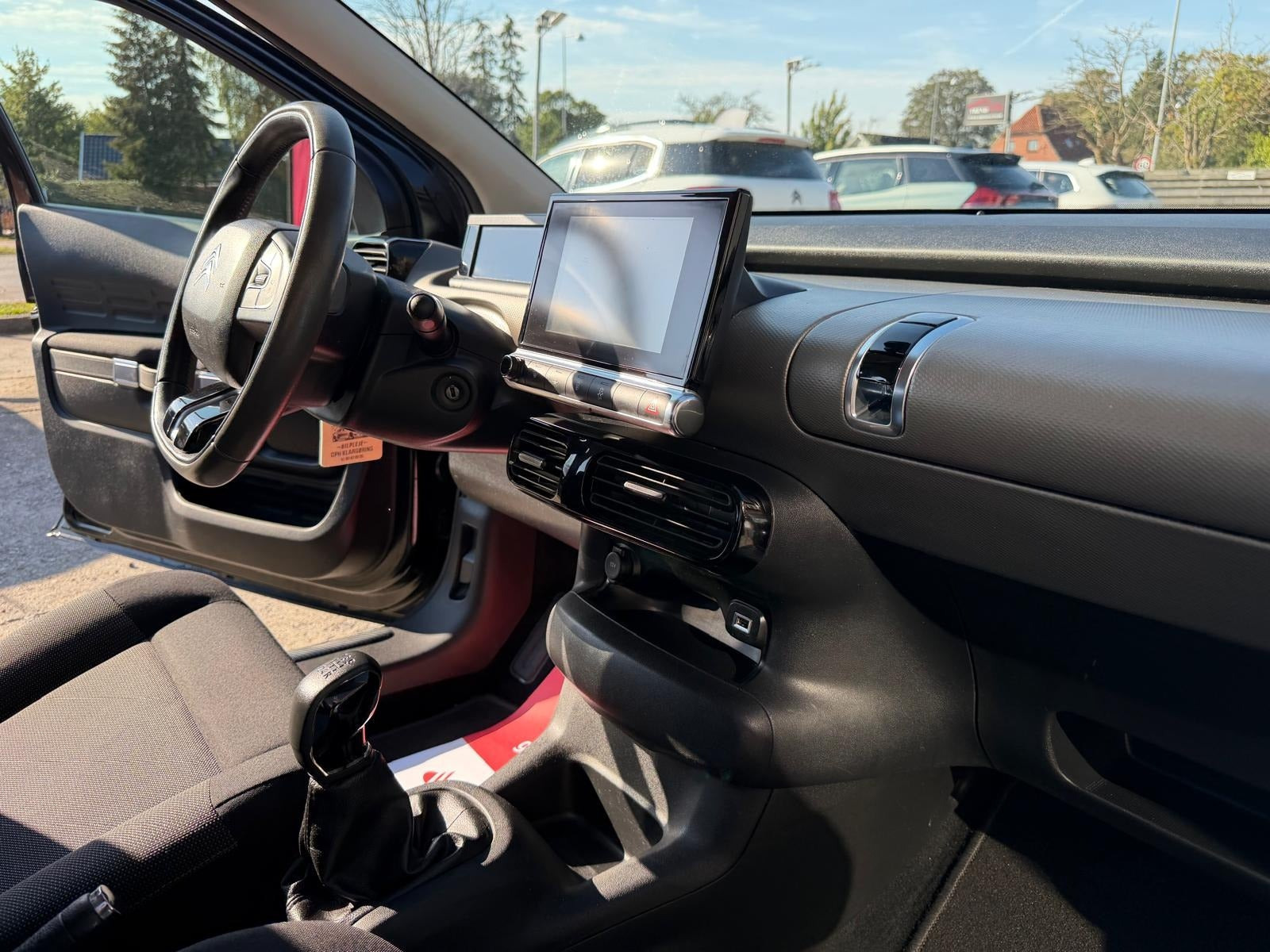 Sort Citroën C4 Cactus fra 2017