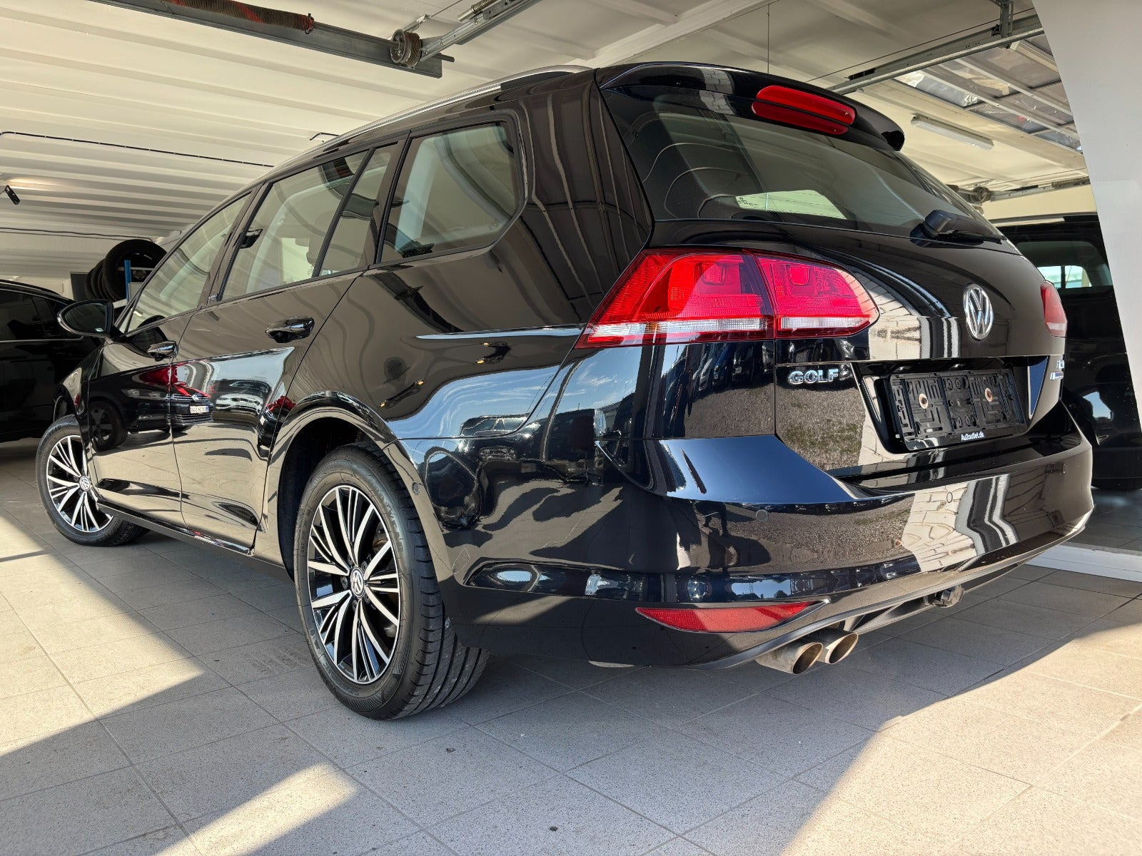 Sort VW Golf VII fra 2017