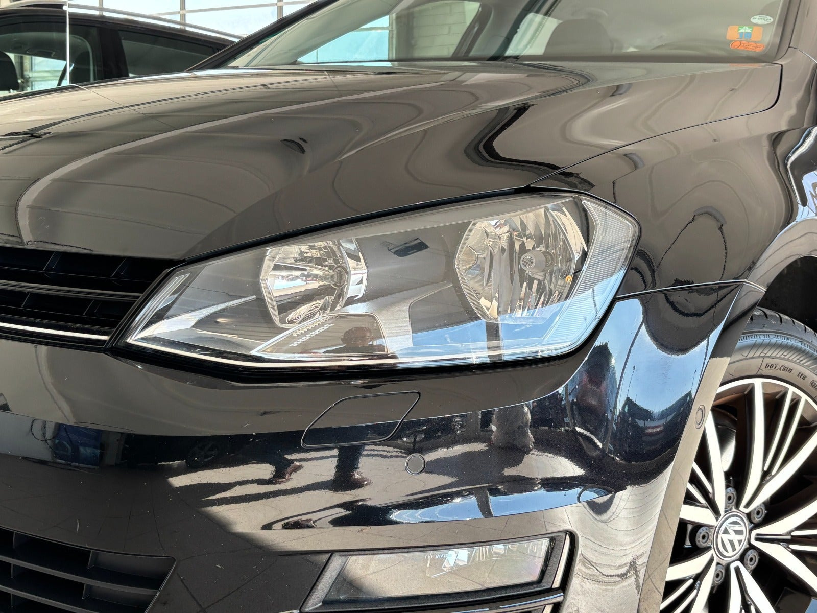 Sort VW Golf VII fra 2017