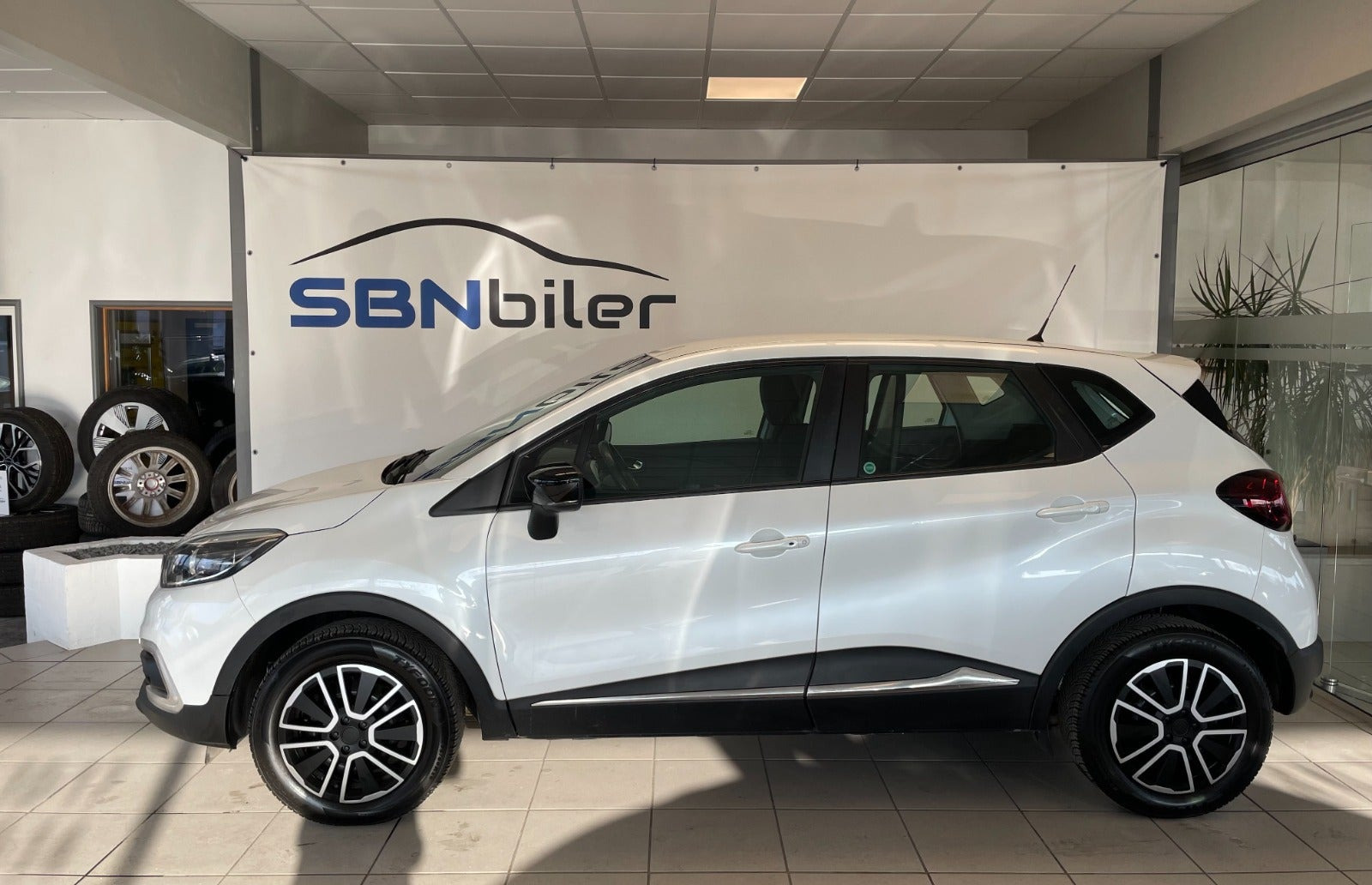 Hvid Renault Captur fra 2019