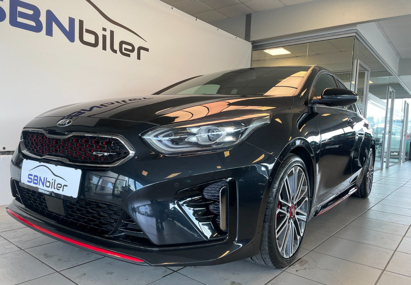 Sort Kia ProCeed fra 2020
