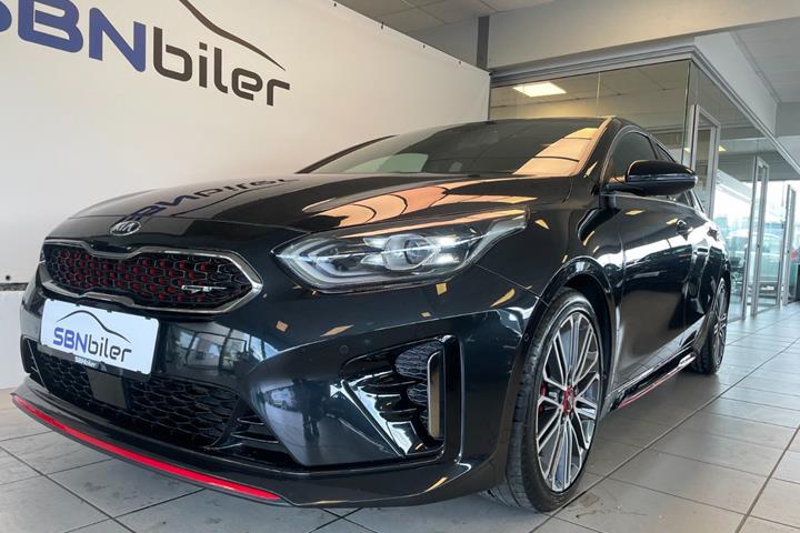 Sort Kia ProCeed fra 2020