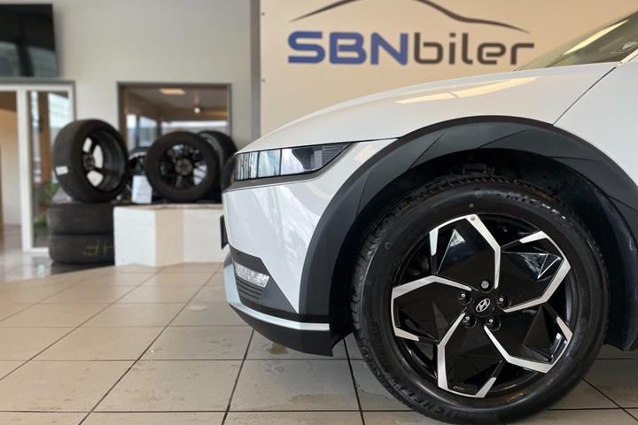 Hvid Hyundai Ioniq 5 fra 2023