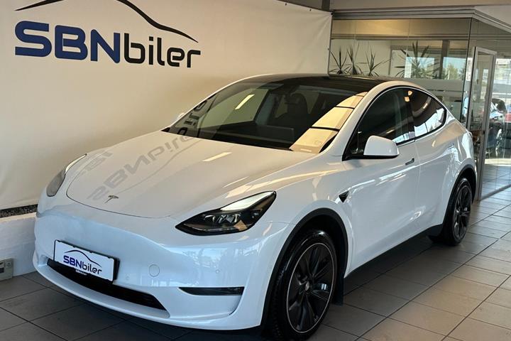 undefined Tesla Model Y fra 2023