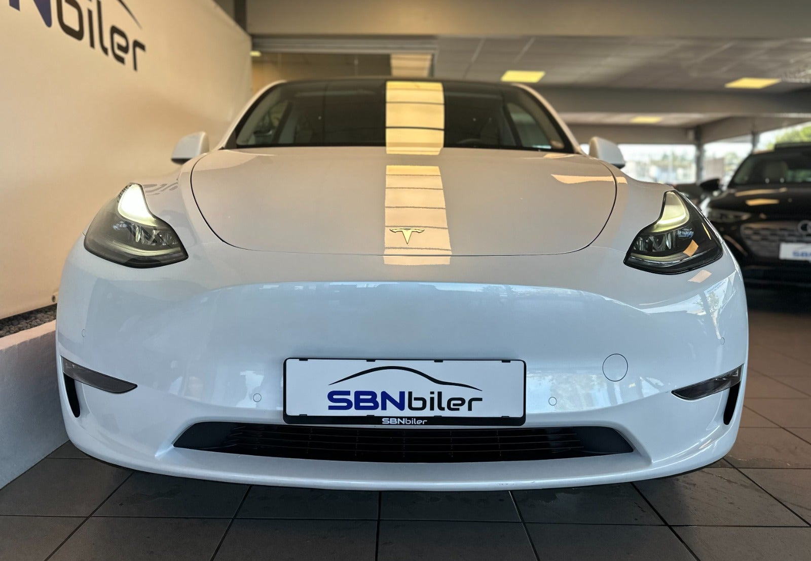 undefined Tesla Model Y fra 2023