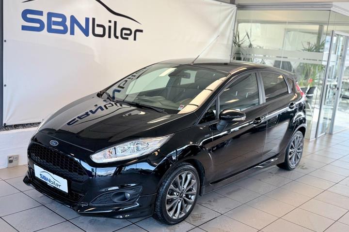 Sort Ford Fiesta fra 2018