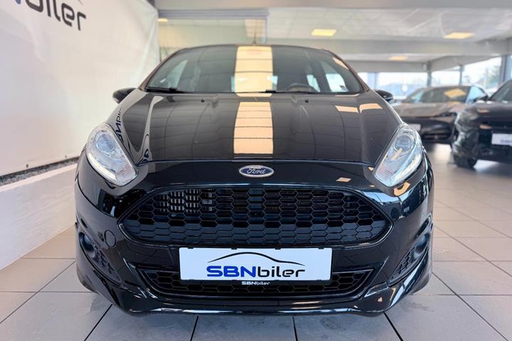 Sort Ford Fiesta fra 2018