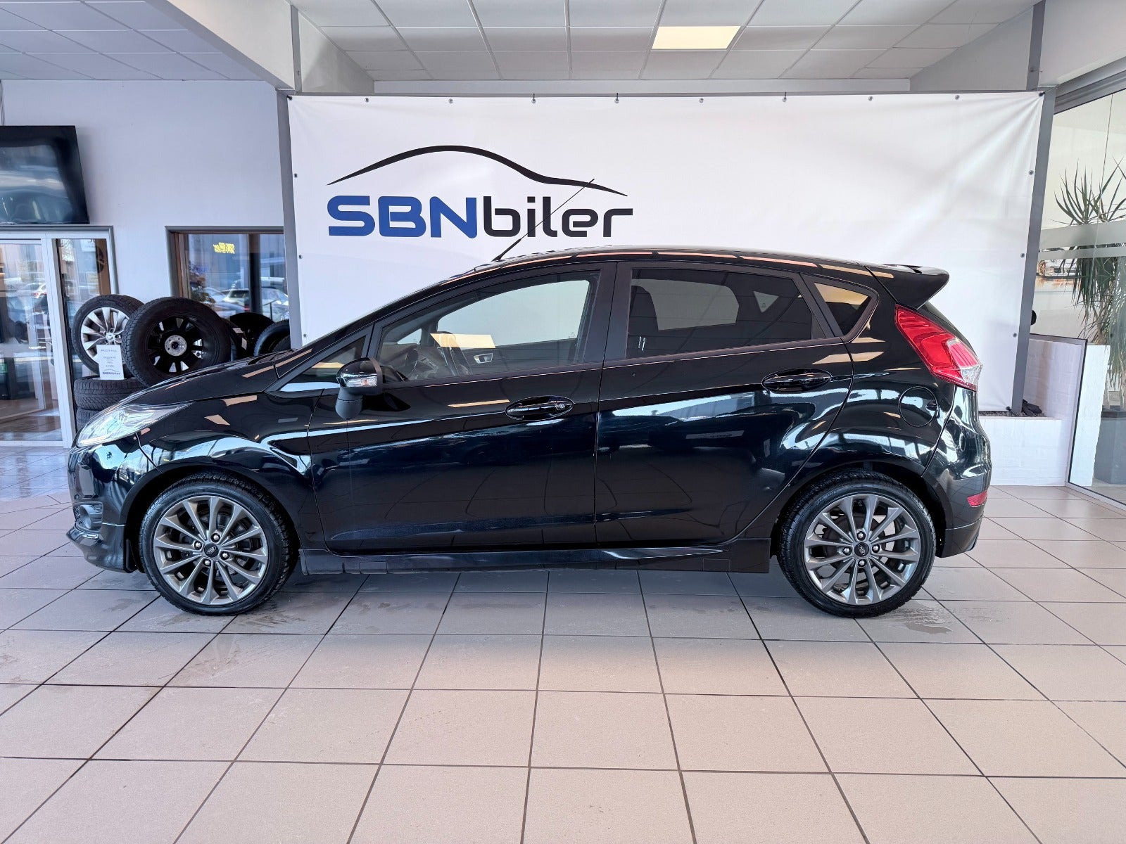 Sort Ford Fiesta fra 2018