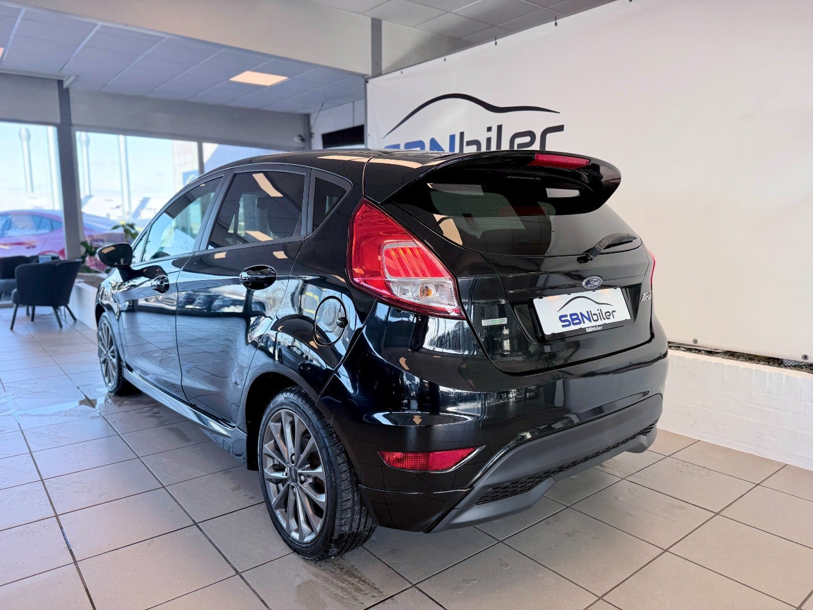 Sort Ford Fiesta fra 2018