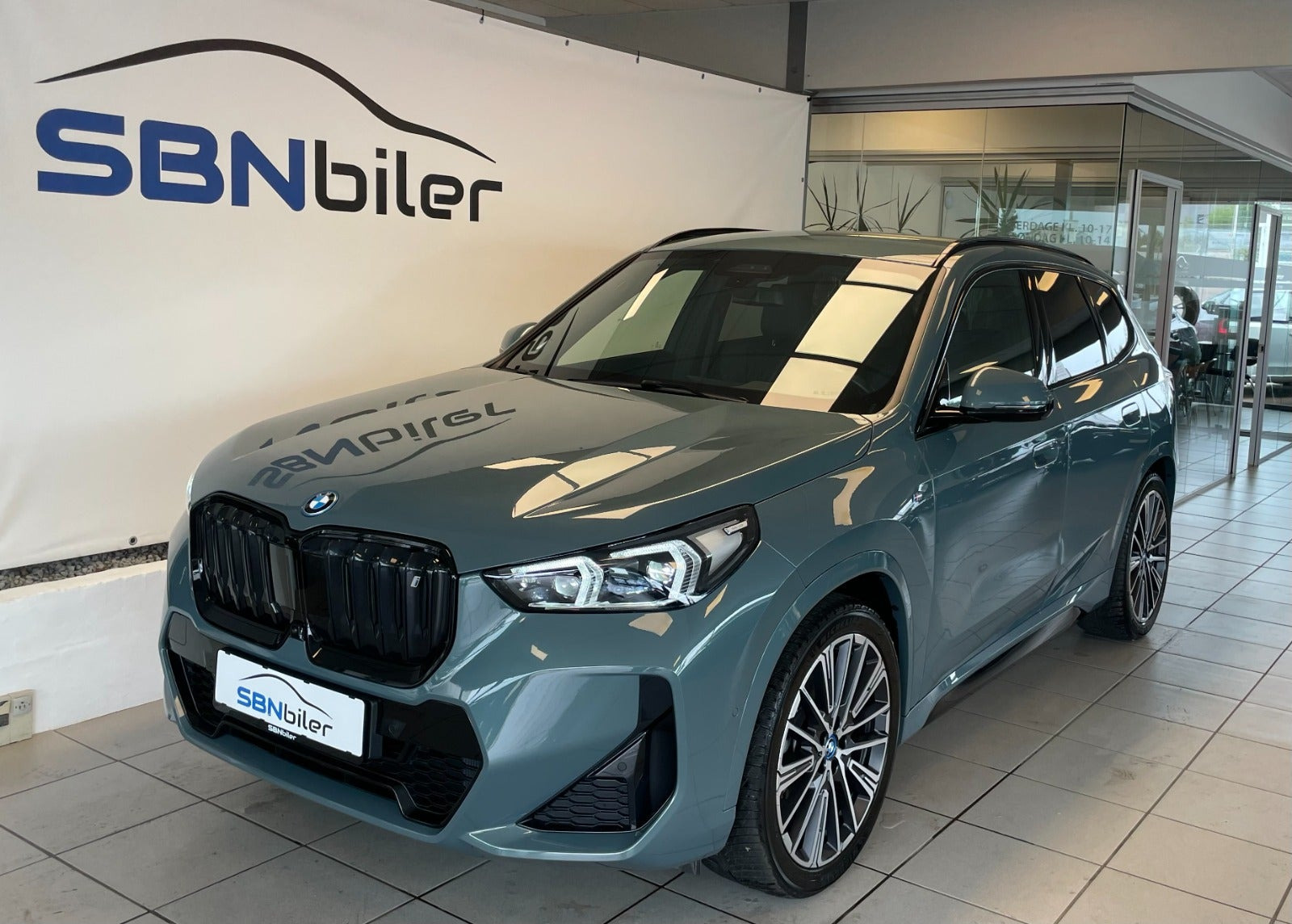 BMW iX1 xDrive30 M-Sport