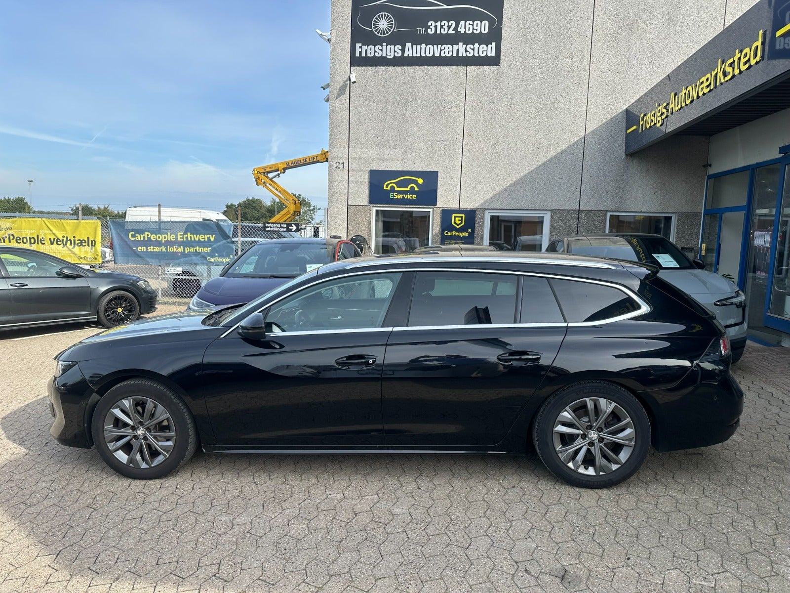 Sort Peugeot 508 fra 2020