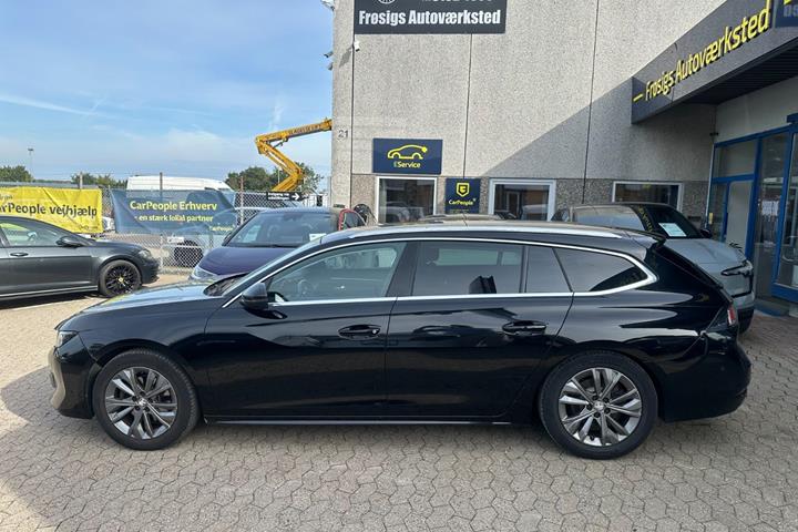 Sort Peugeot 508 fra 2020