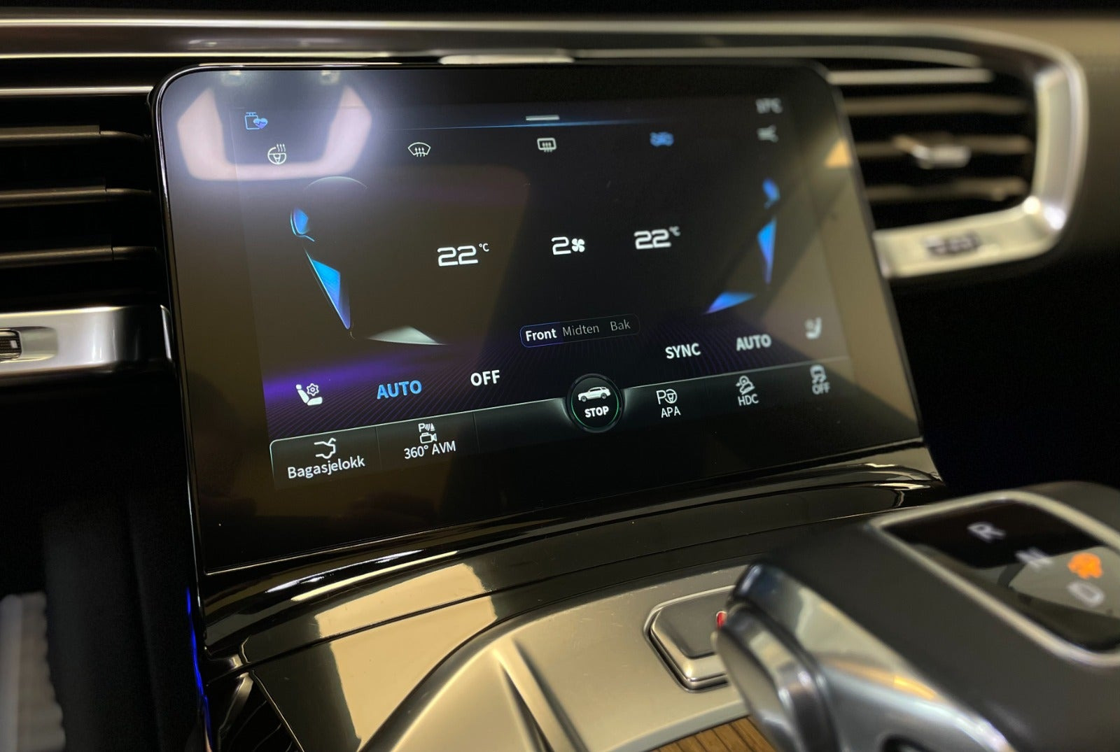 Grå Hongqi E-HS9 fra 2025