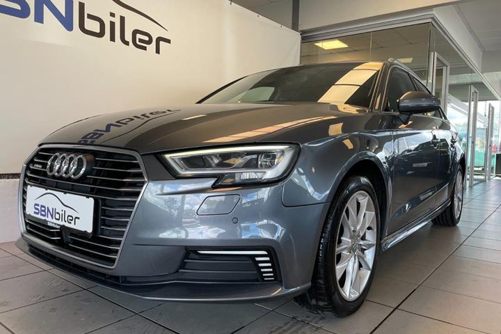 Grå Audi A3 fra 2018