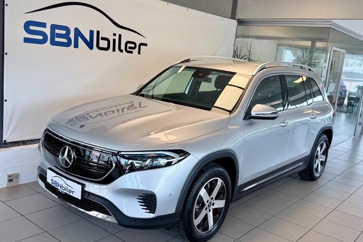 Sølv Mercedes EQB250+ fra 2023
