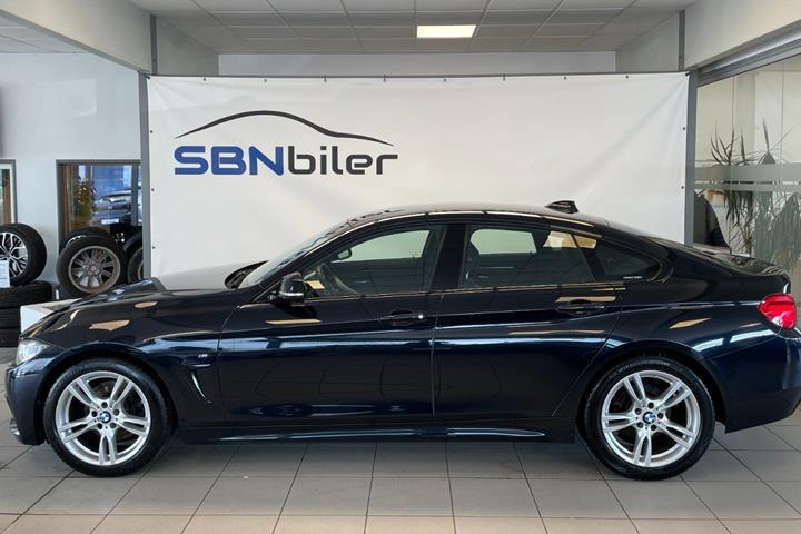 Blå BMW 430i fra 2019