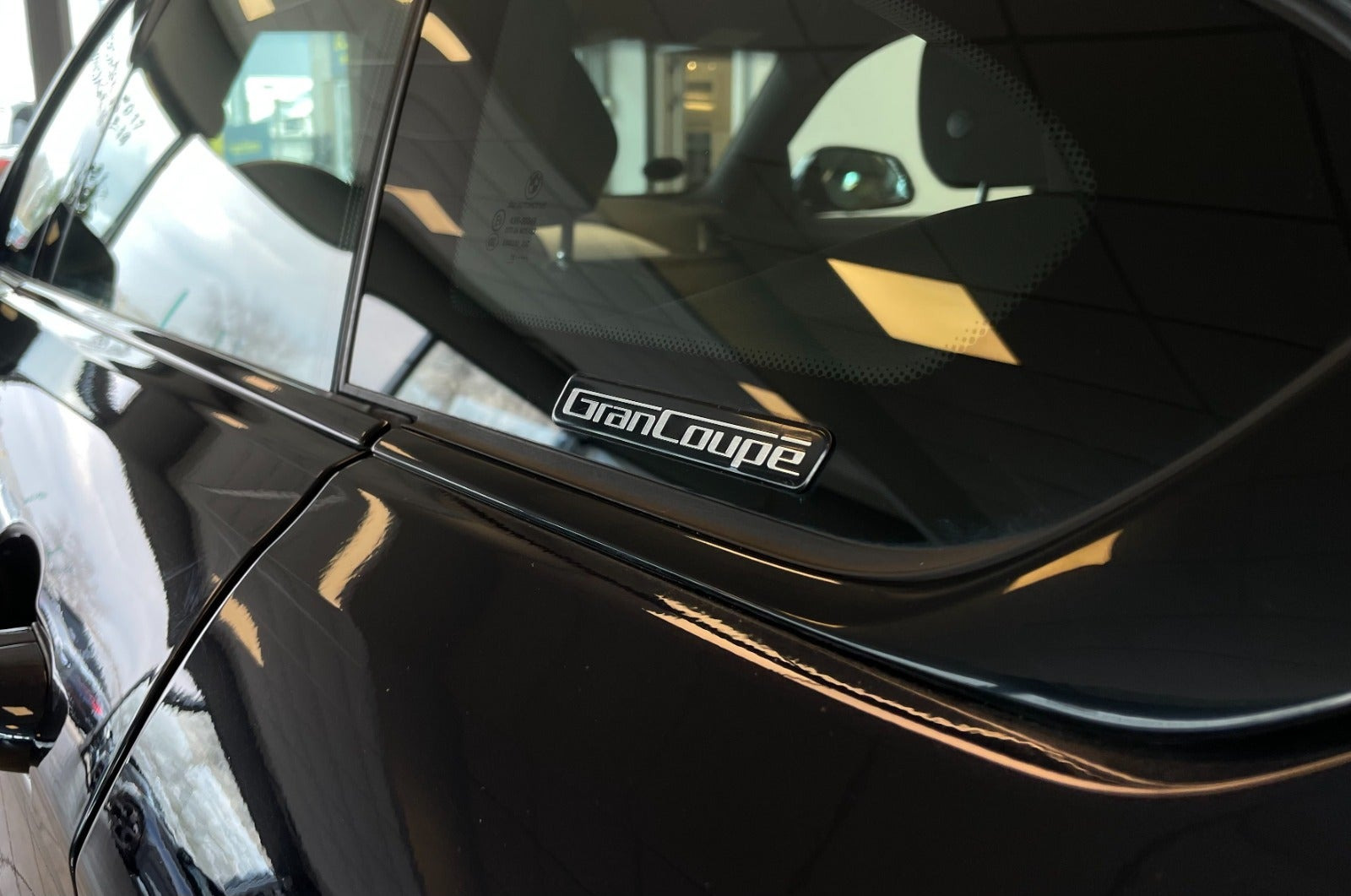 Blå BMW 430i fra 2019