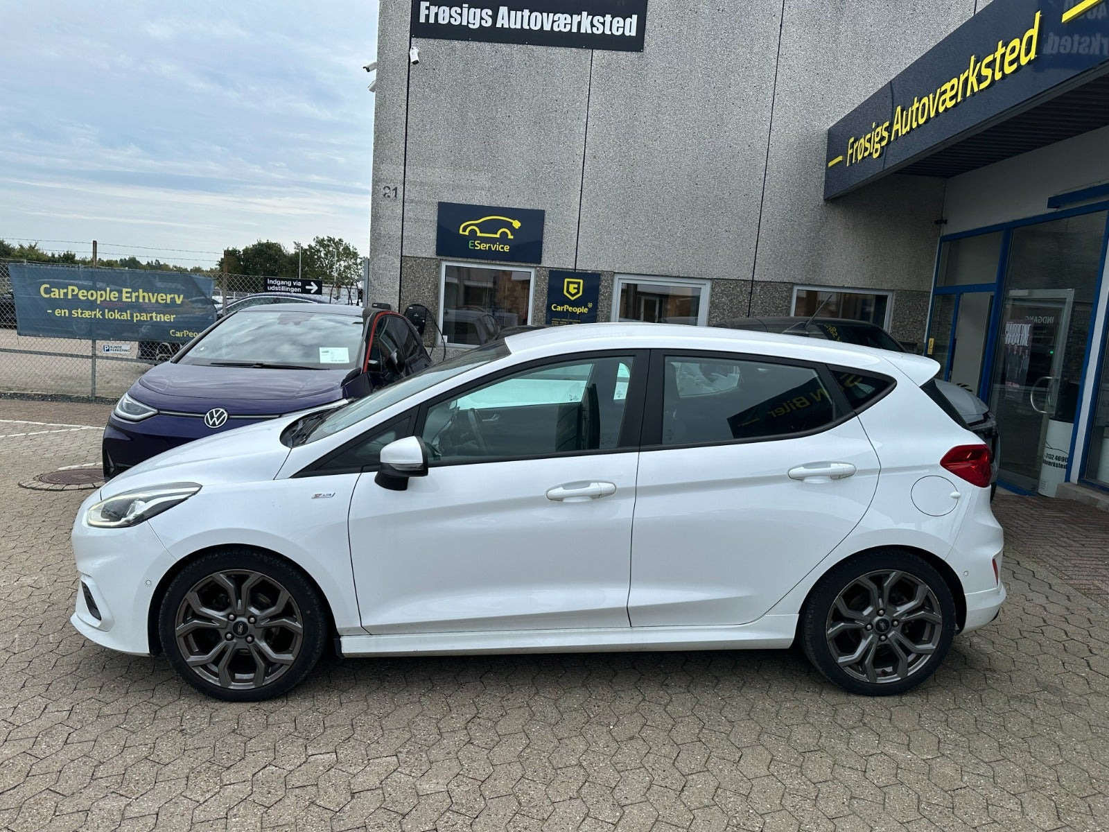 Hvid Ford Fiesta fra 2021