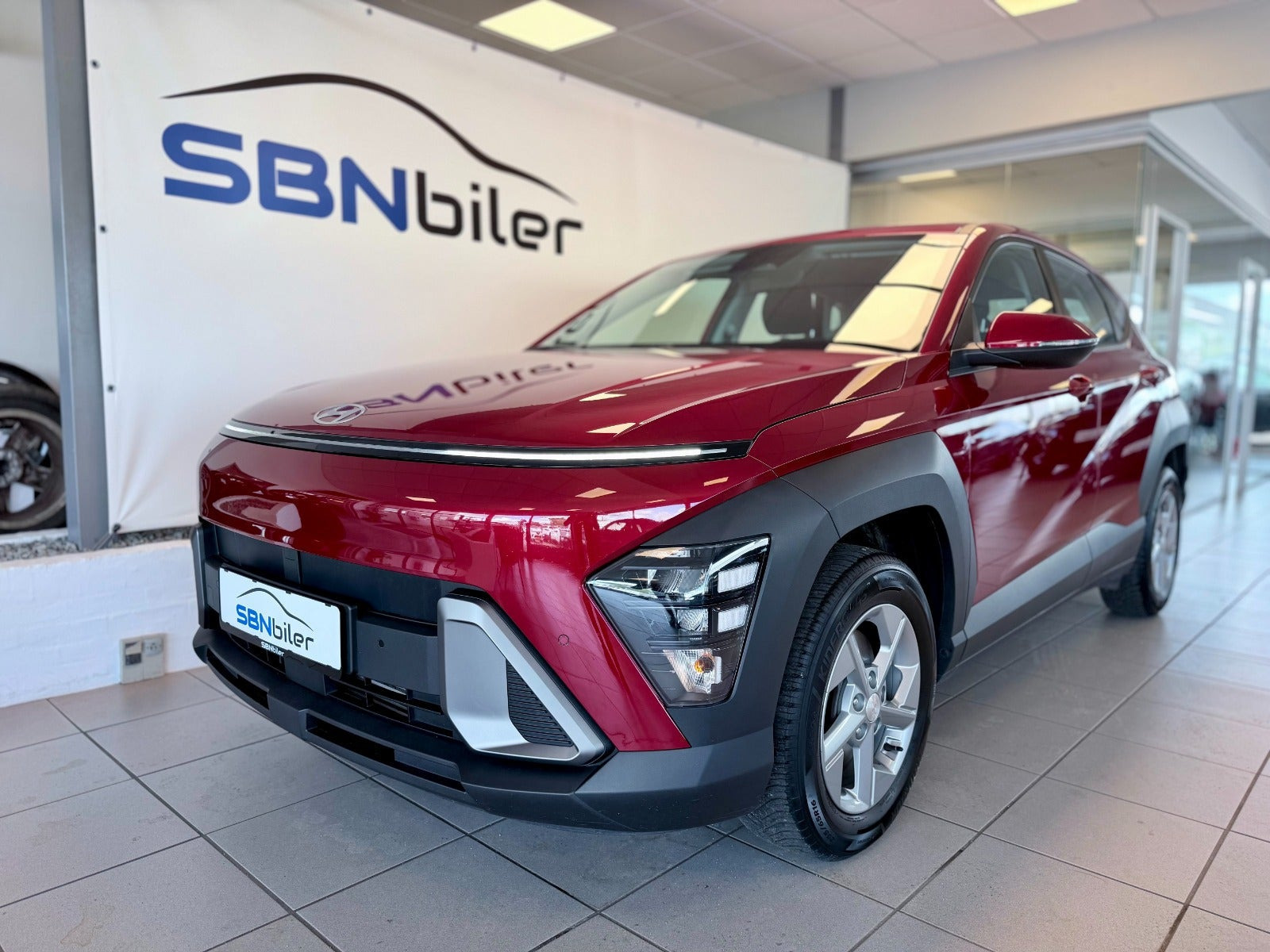 Rød Hyundai Kona fra 2024