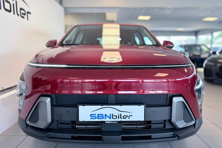 Rød Hyundai Kona fra 2024