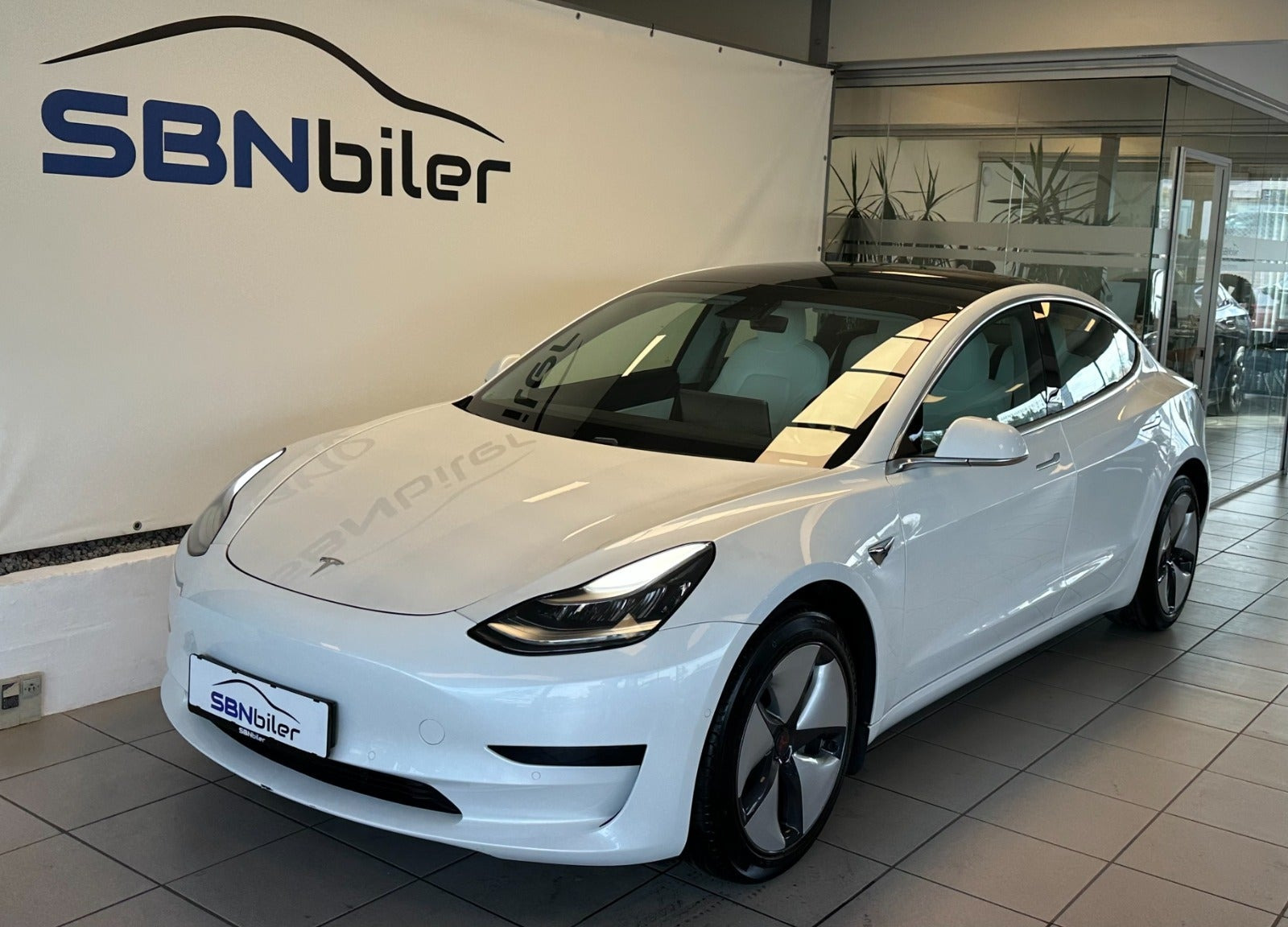 Tesla Model 3 Standard Range+ RWD