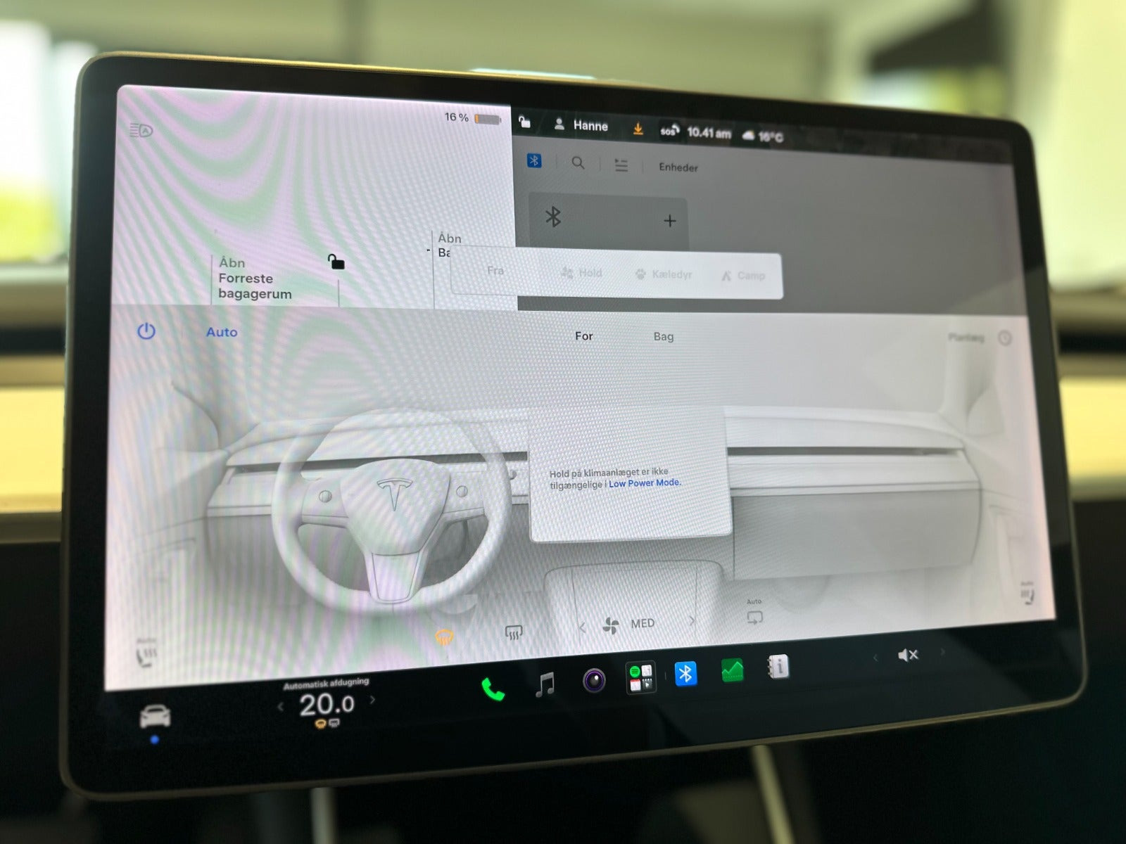 Hvid Tesla Model 3 fra 2020