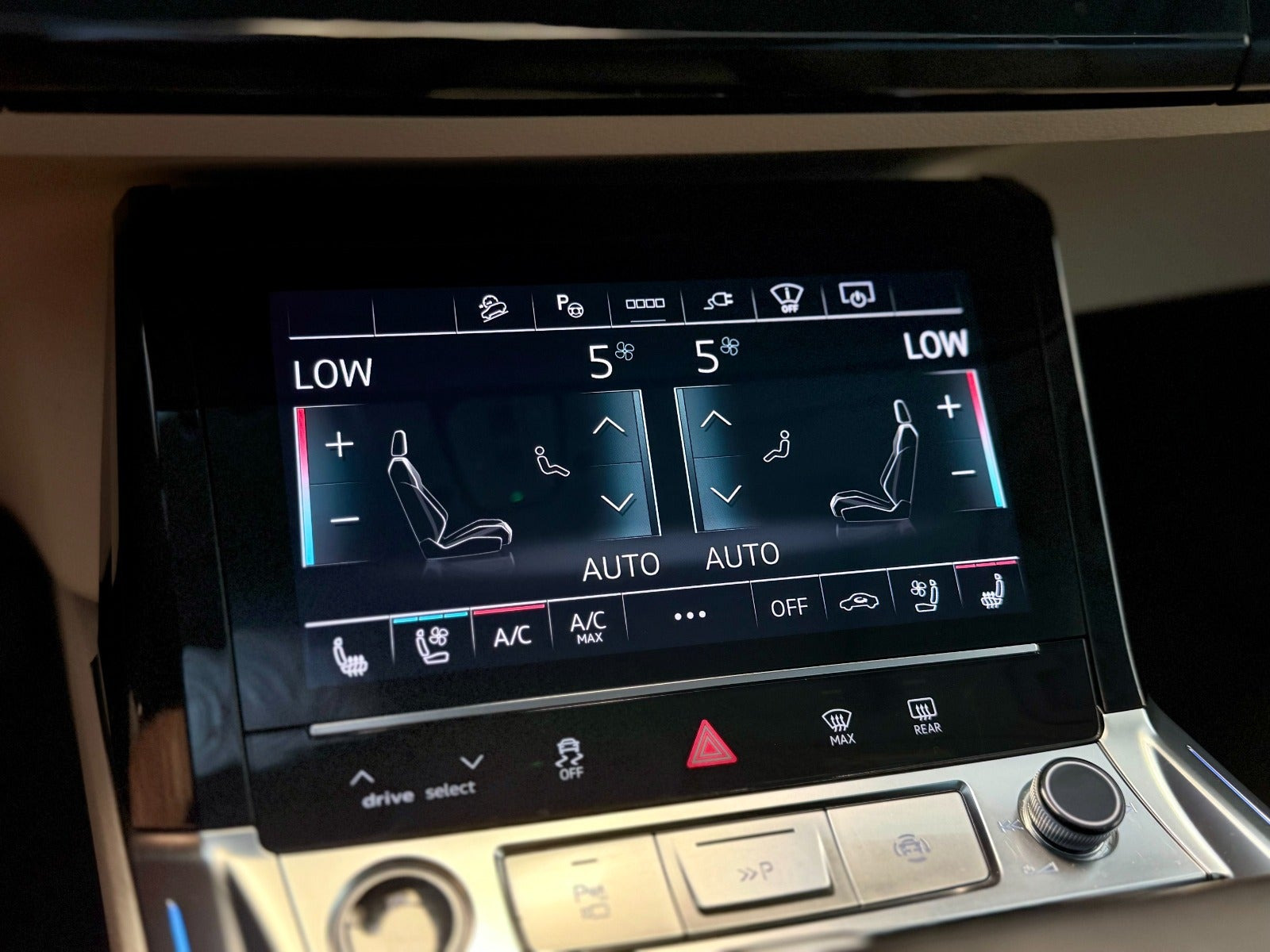 Sort Audi Q8 e-tron fra 2024
