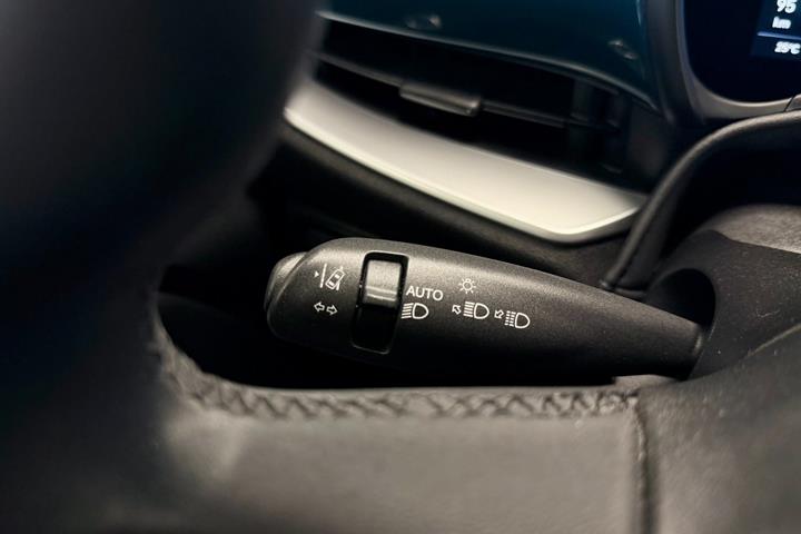 Blå Fiat 500e fra 2022