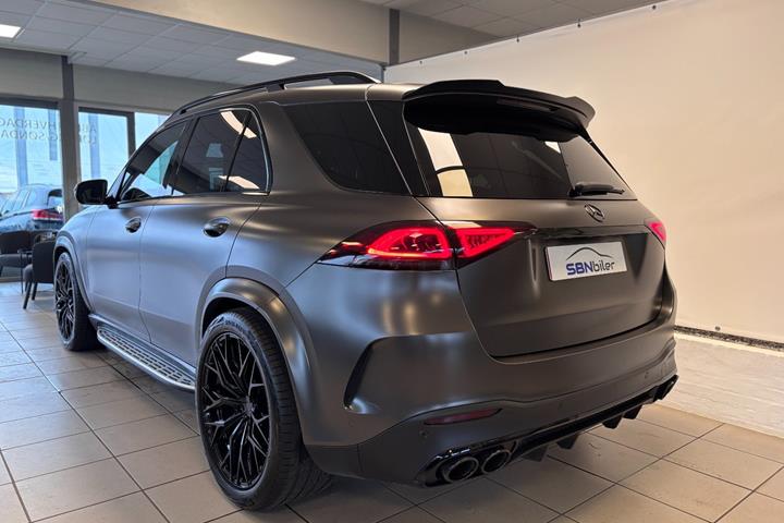 Sort Mercedes GLE450 fra 2019