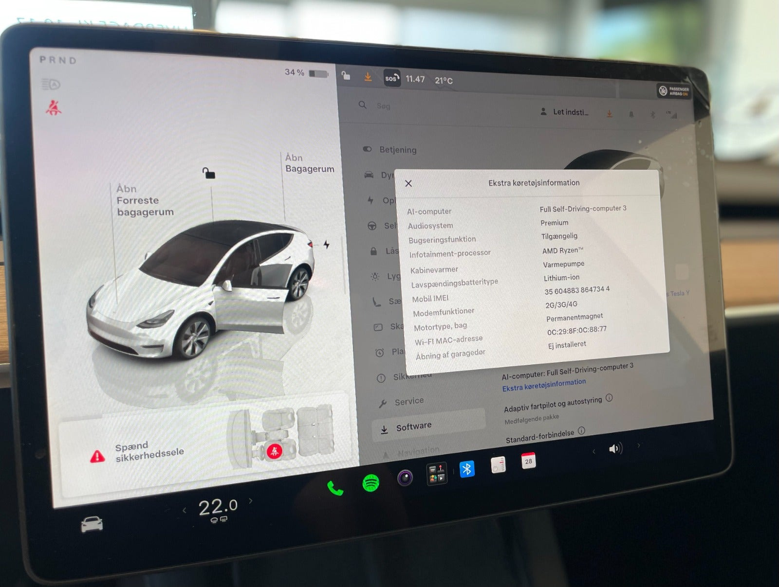 undefined Tesla Model Y fra 2024