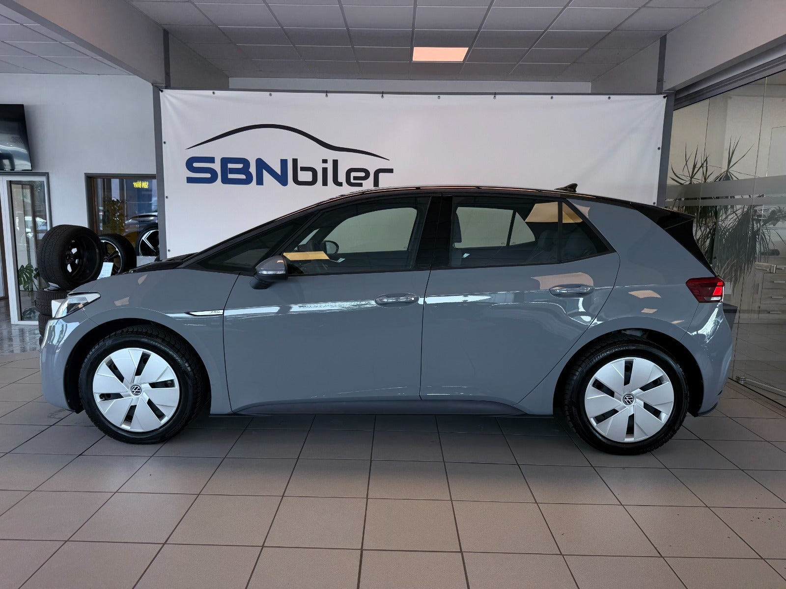 Grå VW ID.3 fra 2023