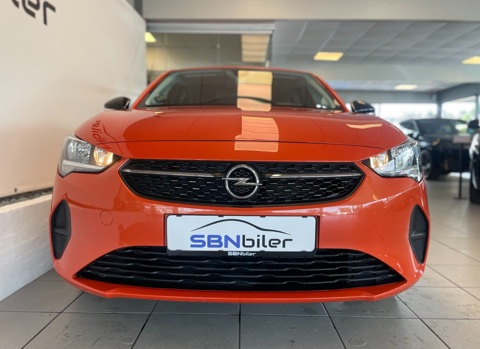 Orange Opel Corsa fra 2021