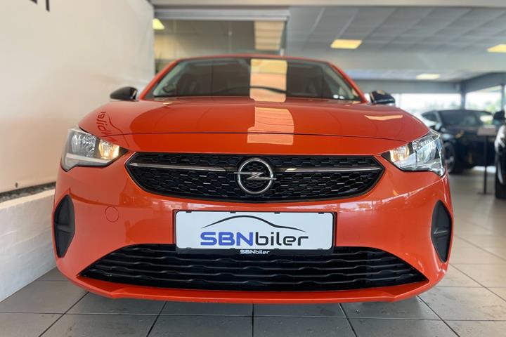 Orange Opel Corsa fra 2021