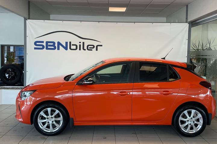 Orange Opel Corsa fra 2021