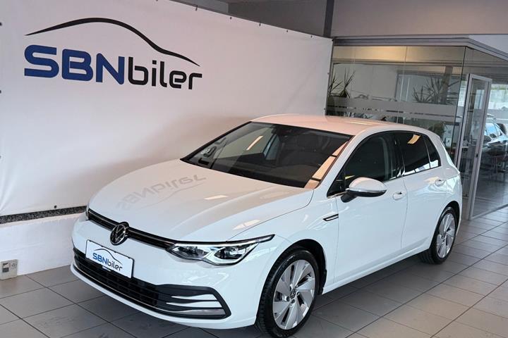Hvid VW Golf VIII fra 2020