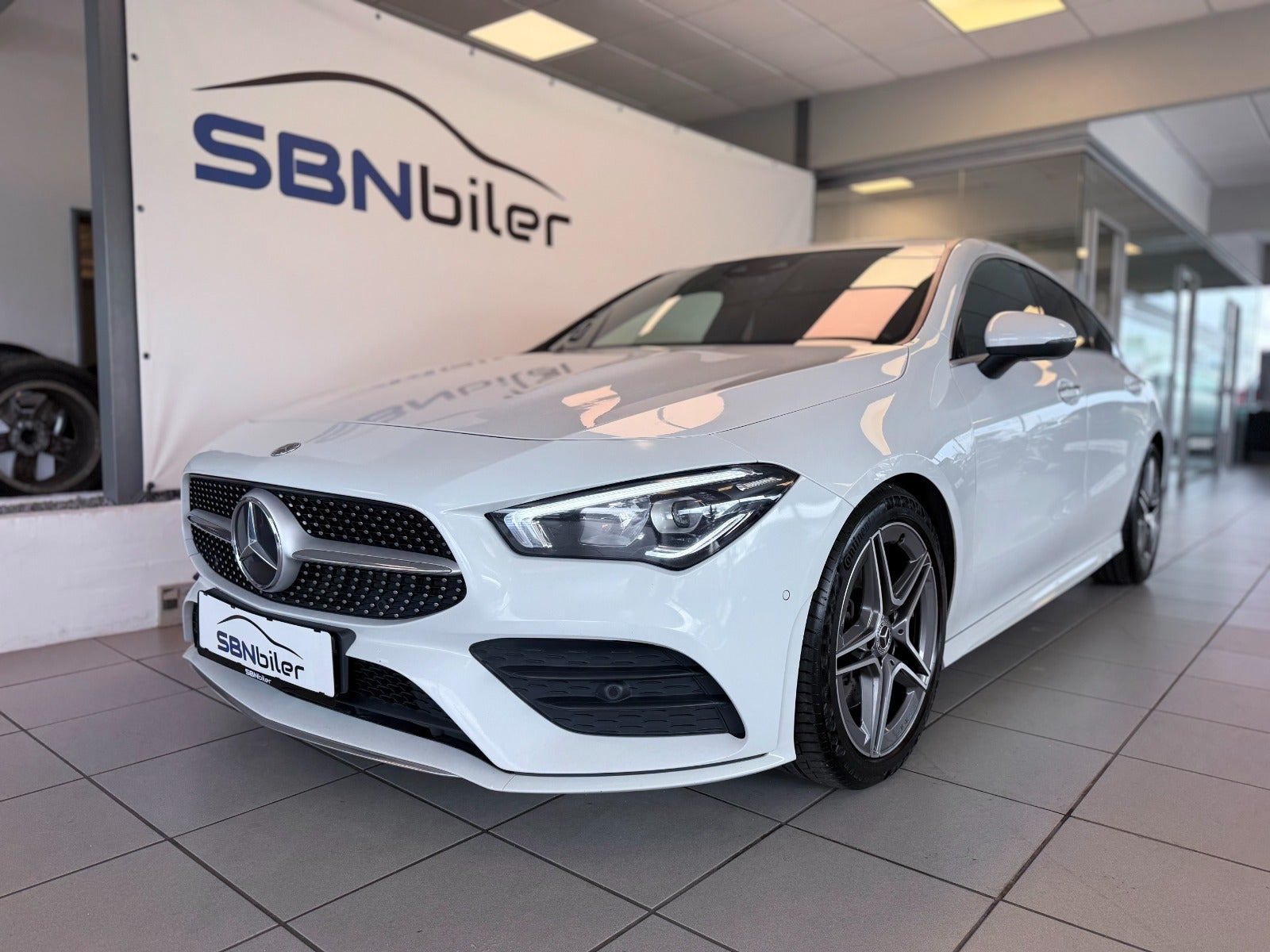 Hvid Mercedes CLA220 d fra 2020