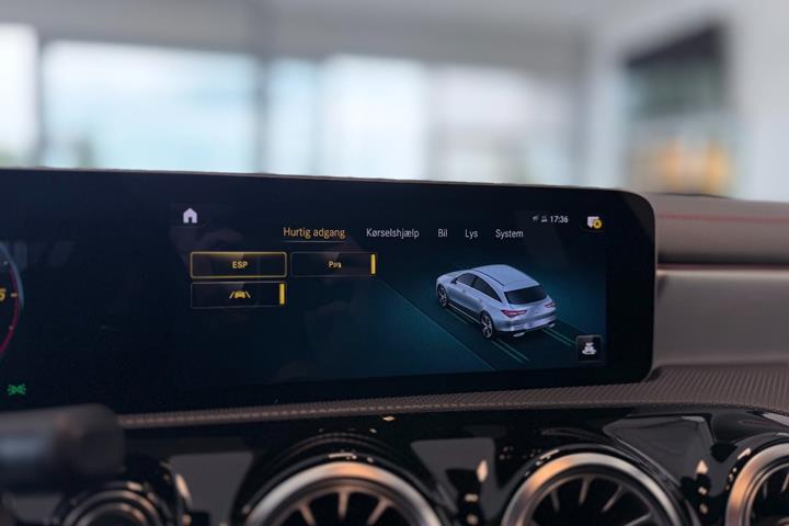 Hvid Mercedes CLA220 d fra 2020