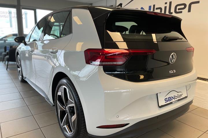 Hvid VW ID.3 fra 2023