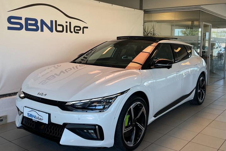 Hvid Kia EV6 fra 2024