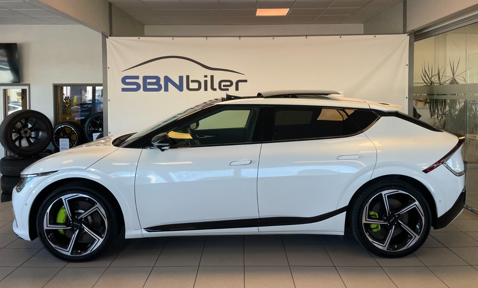 Hvid Kia EV6 fra 2024