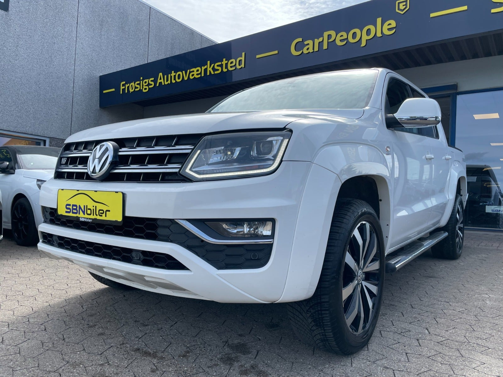 Hvid VW Amarok fra 2019