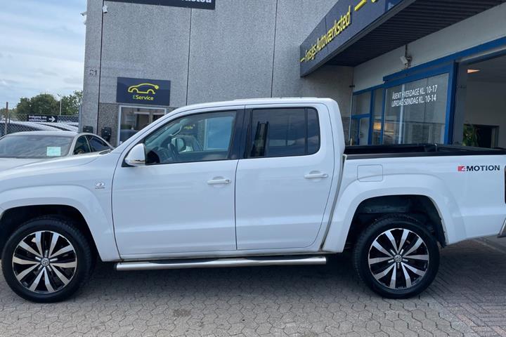 Hvid VW Amarok fra 2019