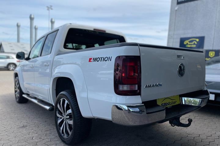 Hvid VW Amarok fra 2019