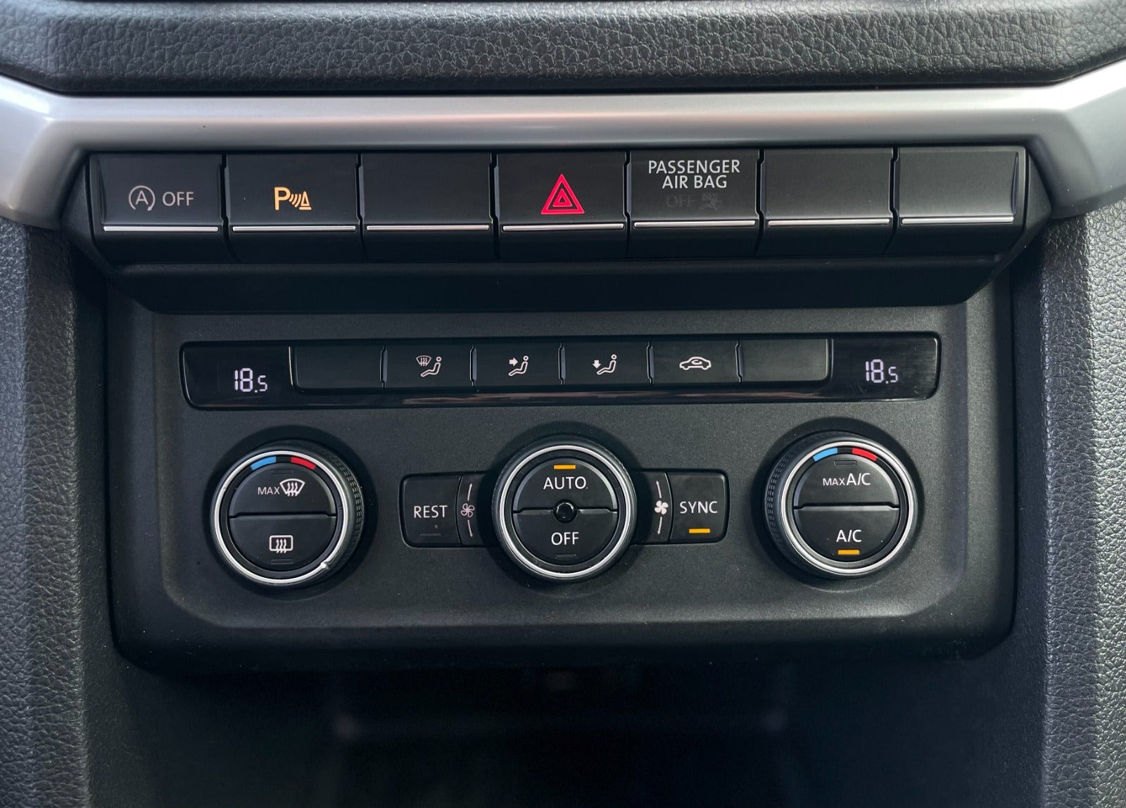 Hvid VW Amarok fra 2019